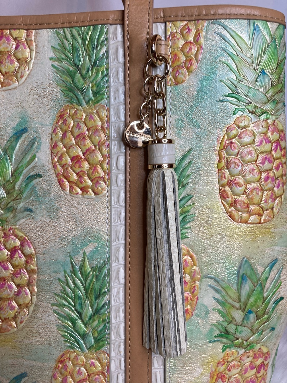 GUC Brahmin Medium Pompei Pineapple 🍍Print Tote - Picture 2 of 6